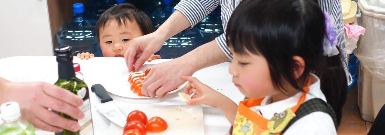 定番からオシャレな一皿まで 〜 トマトがアクセントの洋食PECCHIN 〜